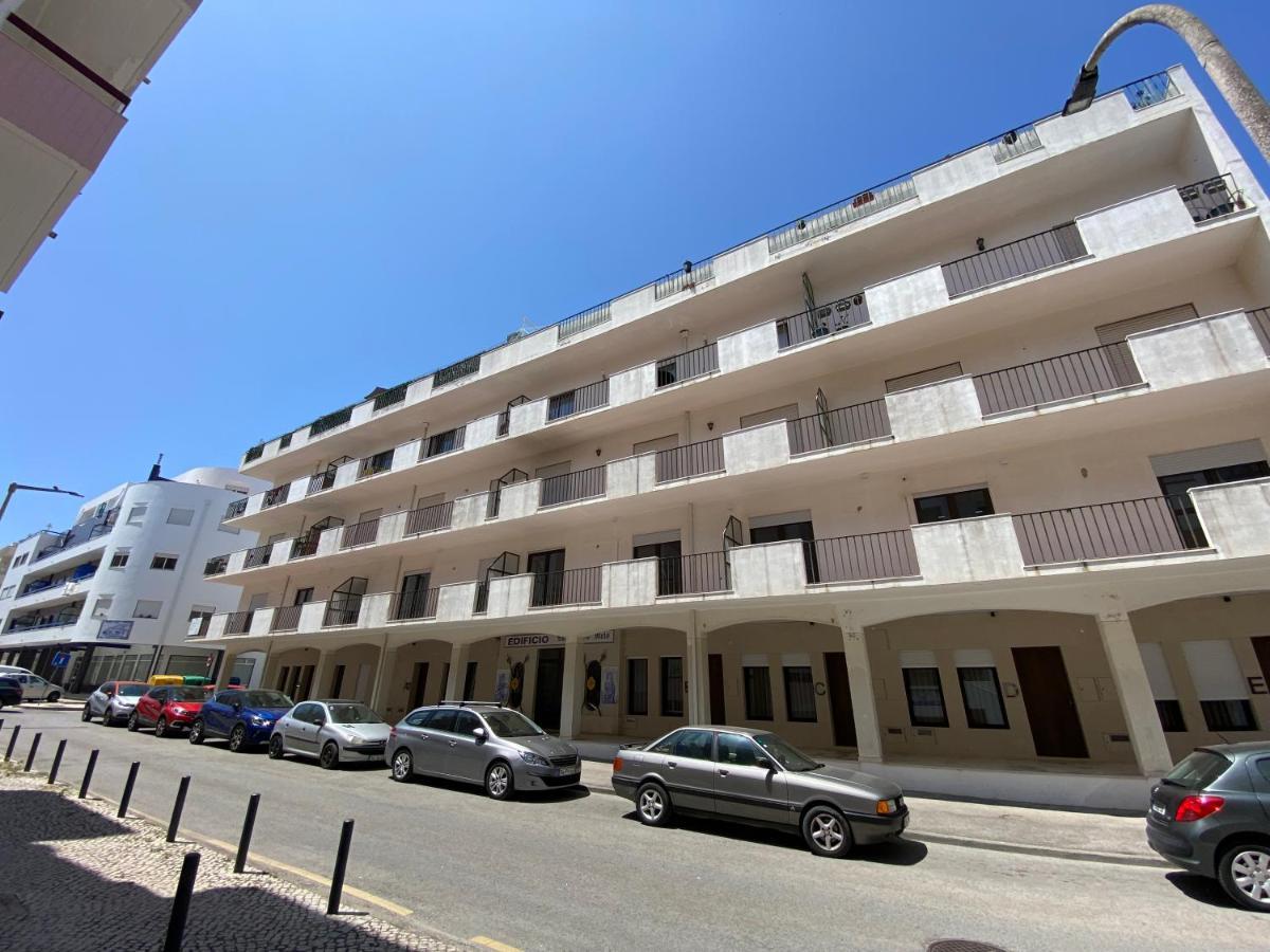 Maria Do Mar Apartamentos Назаре Екстер'єр фото
